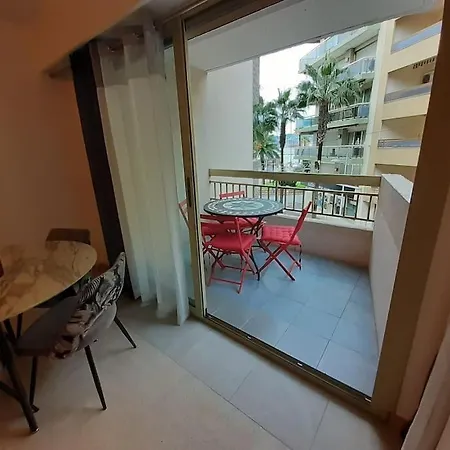 Bel A Cote Des Plages 2 A 5 Personnes ז'ואן-לה-פינס